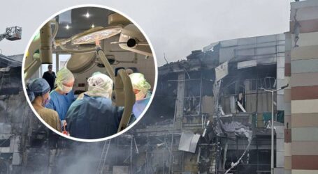 Медики у Дніпрі рятують важкопораненого внаслідок ракетної атаки чоловіка, що вийшов зранку по хліб