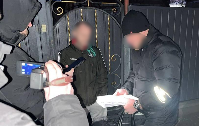 У Дніпрі викрили шахраїв, які ошукали волонтерів та військових на 1,2 мільйона гривень - ФОТО