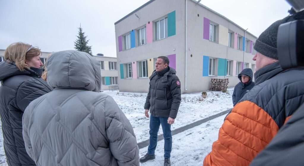 В Кам'янському навесні планують завершити реконструкцію будівлі початкової школи ліцею №11 - ФОТО