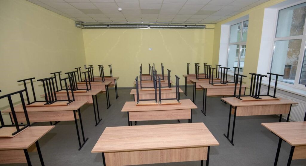 В Кам'янському у ліцеї №20 другий семестр розпочнеться в новому корпусі - ФОТО