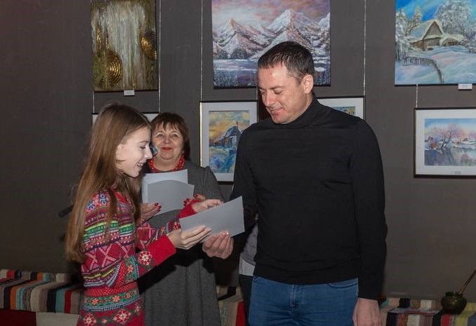 В Кам'янському нагородили лауреатів конкурсу "Зима-чарівниця 2023" - ФОТО