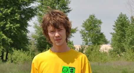 34-річного мешканця Кам’янського Сергія Гришина незаконно затримала група військових на Західній Україні, чоловіка змушують підписати військовий контракт (оновлено)
