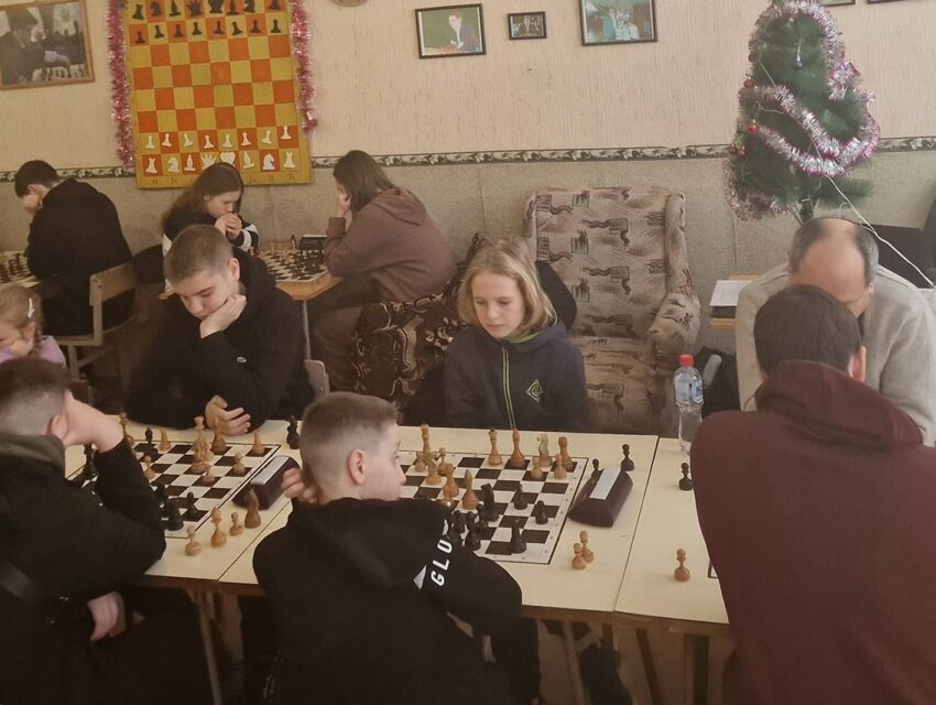 В Кам`янській спортшколі вперше провели шаховий турнір з обрахунком міжнародного рейтингу FIDE