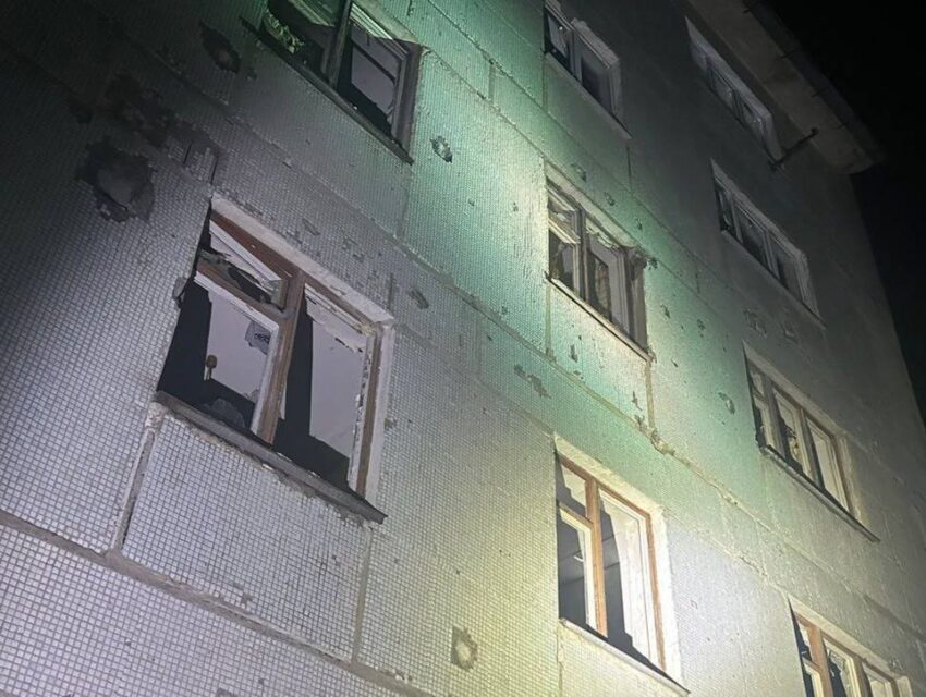 Під ворожими обстрілами вночі знов був один з районів на Дніпропетровщині