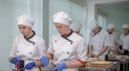 В Кам’янському навчатимуть шкільних кухарів Дніпропетровщини