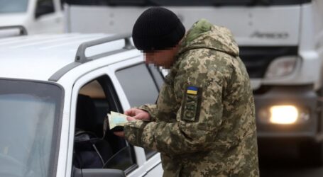 Влада посилює контроль за пересуванням чоловіків напередодні нової мобілізації