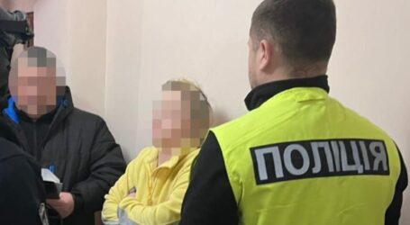 Студентка Дніпровського вишу, видаючи себе за військового у соцмережах, ошукала жінку на 800 тис. грн