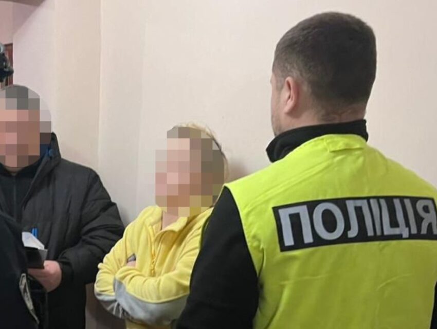 Студентка Дніпровського вишу, видаючи себе за військового у соцмережах, ошукала жінку на 800 тис. грн