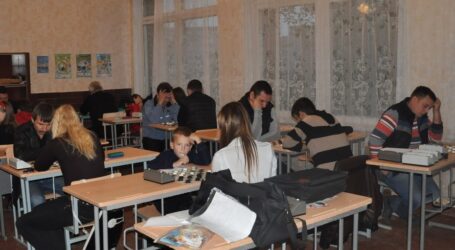 Результати третього туру чемпіонату Кам`янського з шашок