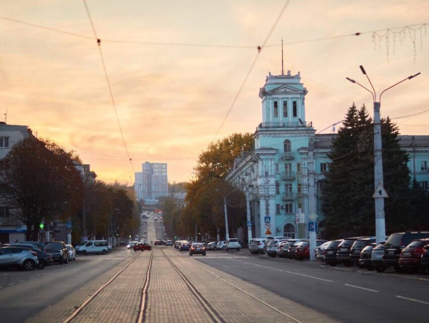 Вночі окупанти знов обстріляли один з районів на Дніпропетровщині