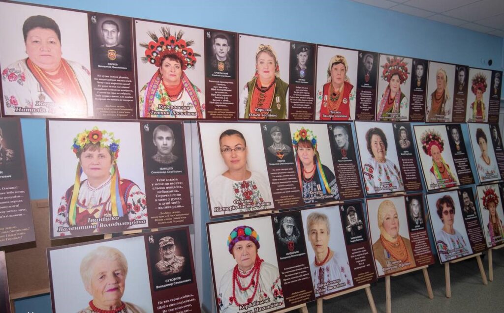 В Кам'янському вже рік працює громадська організація, яка об'єднує родини загиблих воїнів - ФОТО