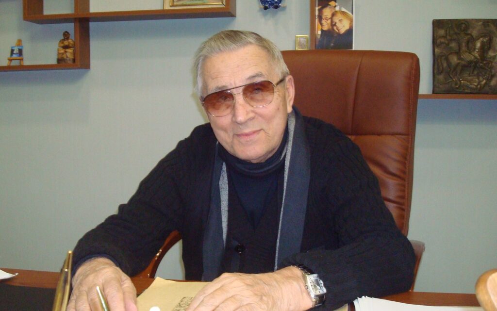 Сергій Чулков: «... коханню завжди щось стає на перешкоді, у Шекспіра – війна між сімейними кланами, у наш час – просто війна…" - ФОТО