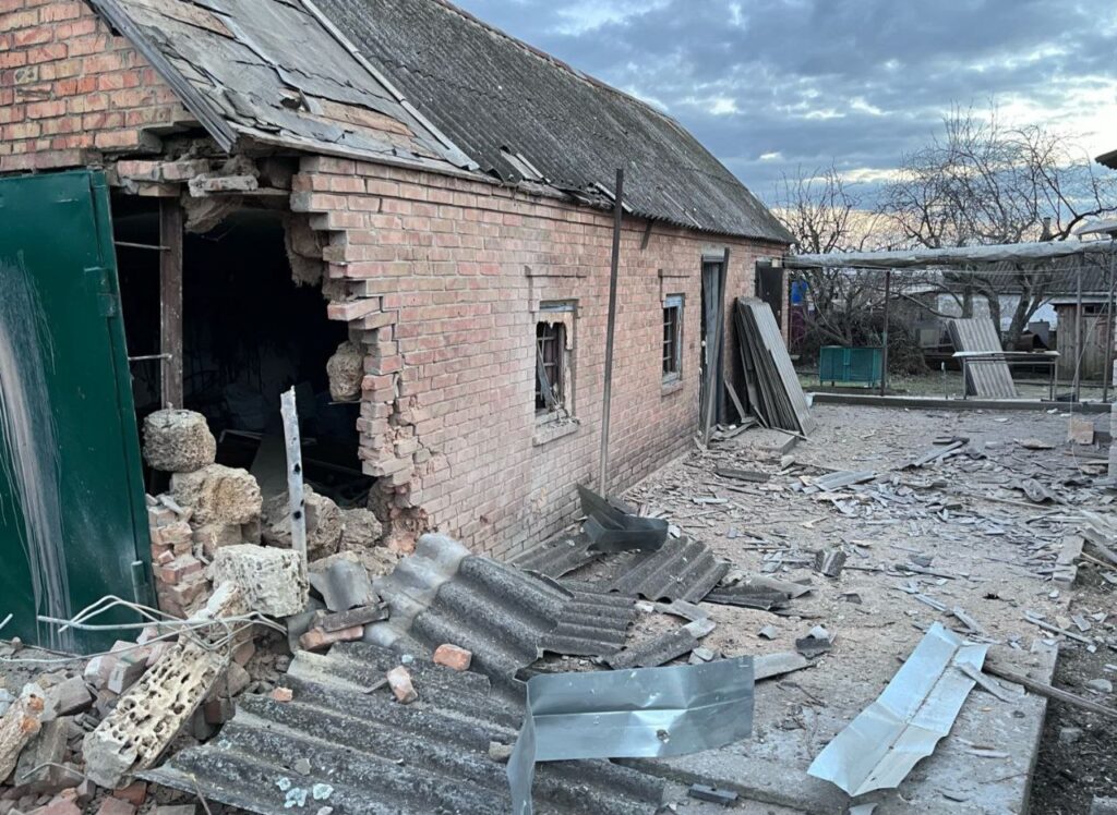 Вночі окупанти атакували Дніпропетровщину БпЛА та били з важкої артилерії - ФОТО