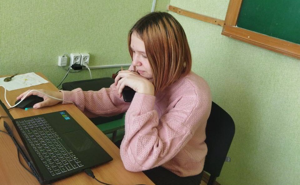 Юні науковці з Кам'янського посіли 24 призові місця на обласному етапі Всеукраїнського конкурсу-захисту науково-дослідних проєктів МАН - ФОТО