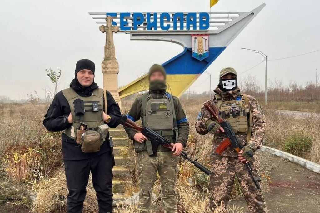 «Люди вселяли віру та щодня надихали мене»: поліційний з Кам'янського Олександр Камишний про службу на Херсонщині - ФОТО