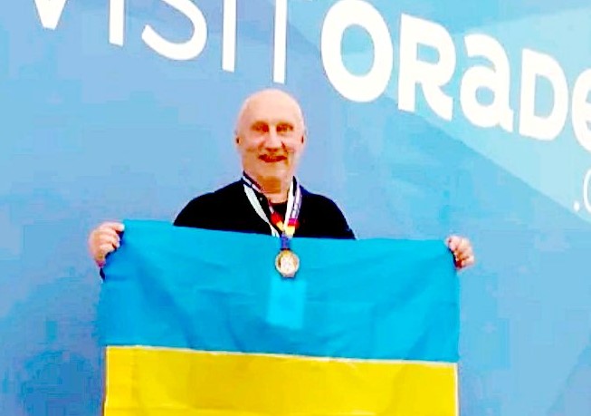 Кам`янчанин Ігор Кравченко завоював 5 медалей на чемпіонаті Європи з льодового плавання