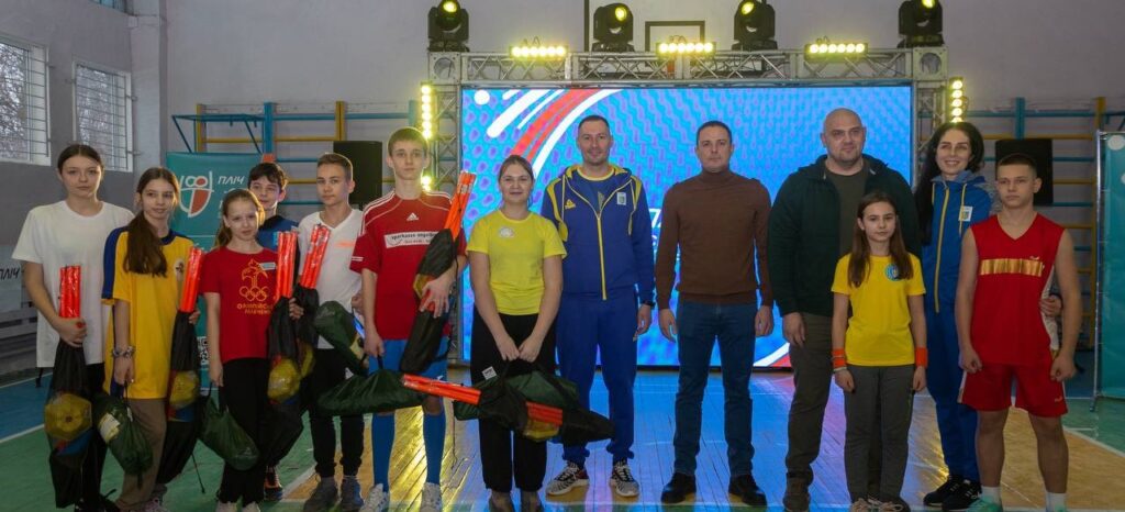 Проєкт «Пліч-о-пліч Всеукраїнські шкільні ліги» зі спортивного орієнтування стартував сьогодні у Камянському - ФОТО