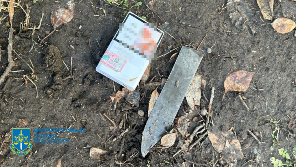У Дніпрі затримали підозрюваного у вбивстві 11-річної дівчинки, тіло якої вчора з ножовими пораненнями знайшли у канаві - ФОТО