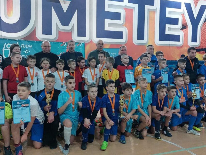 У Кам`янському завершився фінальний етап всеукраїнського проєкту “Пліч-о-пліч Всеукраїнські шкільні ліги” з футзалу
