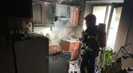 В Кам’янському горіла квартира по вул.Мира, вогнеборці врятували жінку та 5-річну дитину