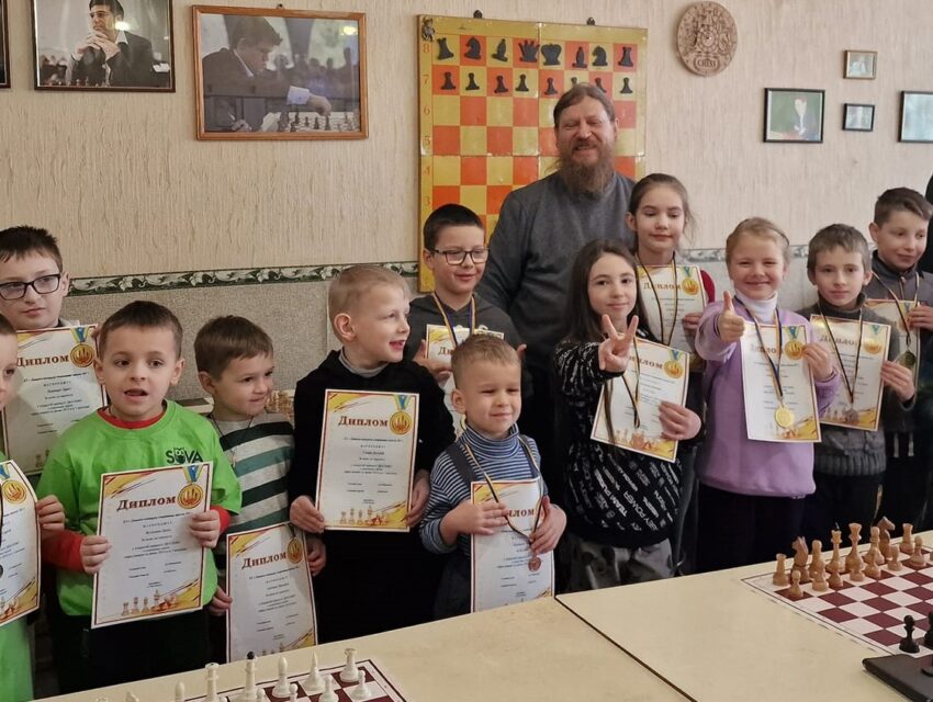 У Кам`янському шахісти провели два турніри одночасно