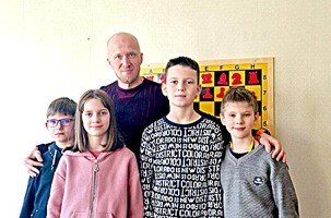 Команда юних шахістів з Кам`янського стала другою на чемпіонаті Дніпропетровщини