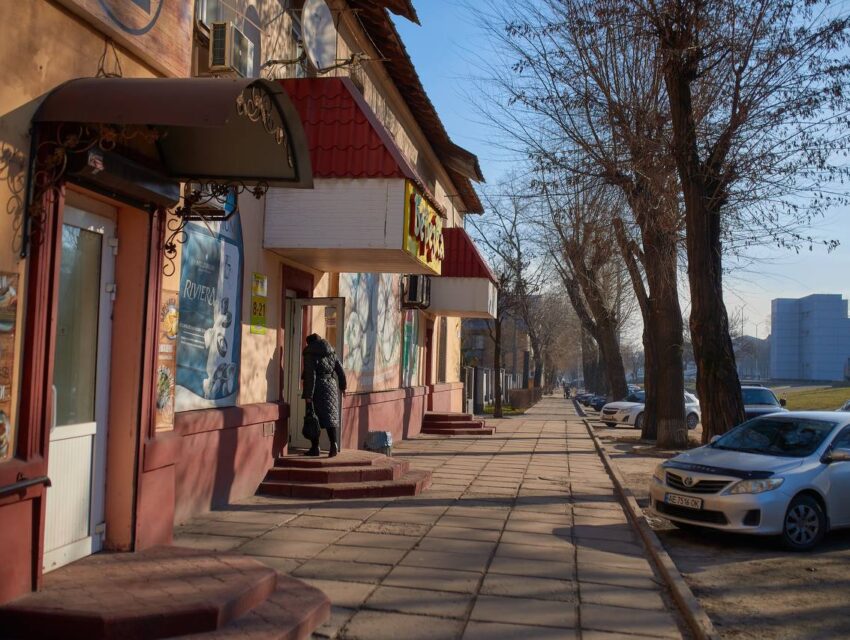 Вночі окупанти атакували Дніпропетровщину безпілотниками та обстрілювали з артилерії