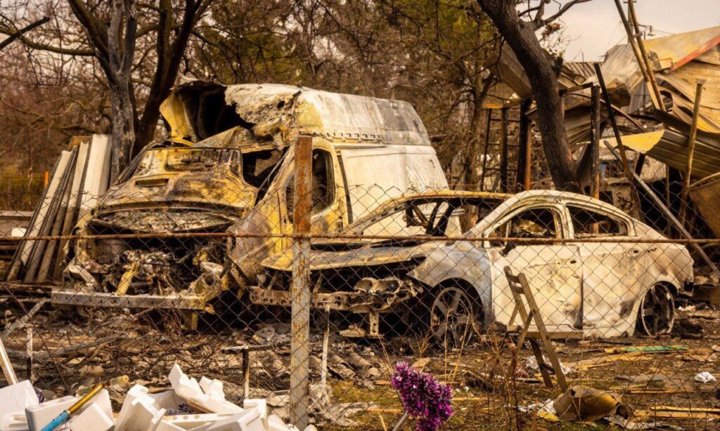 Як Кам'янське оговтується від ворожої атаки - ФОТО
