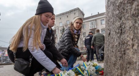 В Кам’янському з нагоди Дня українського добровольця вшанували пам’ять загиблих воїнів