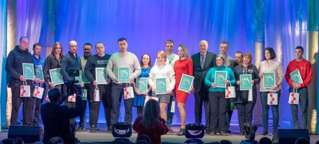ПрАТ «Каметсталь» відзначає 135-річчя: В Кам'янському сьогодні вітали працівників підприємства - ФОТО