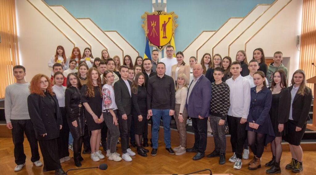 Молодіжна рада Кам'янського поповнилась новими членами - ФОТО