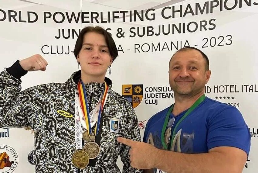 Відділення паверліфтингу Кам`янської ДЮСШ № 2 у десятці найкращих в Україні