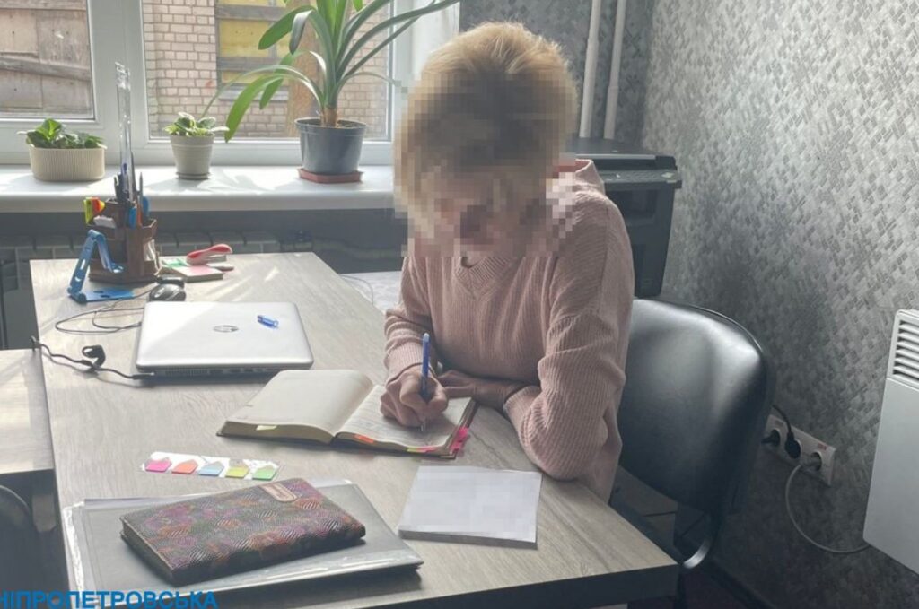 В Дніпрі посадовиці дитячо-юнацького центру «заробляли» на безплатних путівках у літні табори - ФОТО