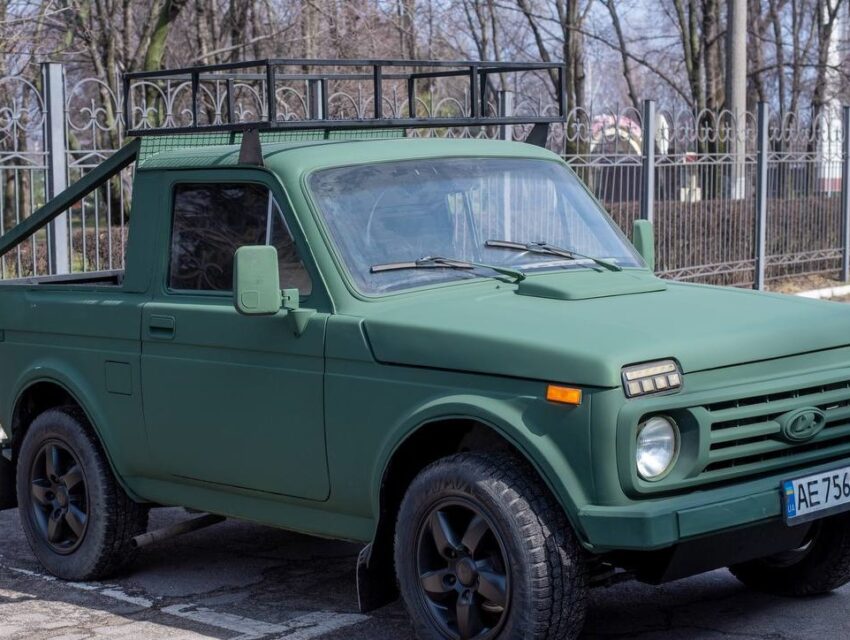 Чергова автівка з Кам’янського поїхала до військових на Донеччину