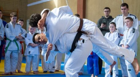 Майстер-клас з дзюдо провів у Кам`янському чемпіон світу Георгій Зантарая