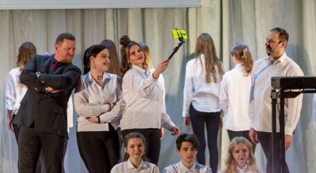 В Кам’янському музичному коледжі відбулась прем’єра мюзиклу «Шекспіріада сучасності»
