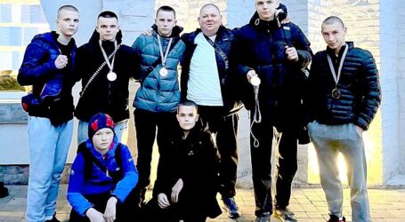 Призерами чемпіонату України з козацького двобою стали дванадцять кам`янчан