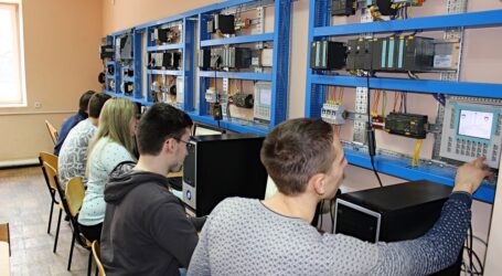 Тим-то воно і закінчилося, що не починалось
