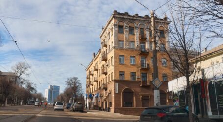 Від ворожих обстрілів вчора ввечері на Дніпропетровщині постраждали три людини