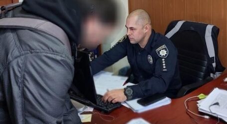 В Кам’янському затримали чоловіка, якого підозрюють у забитті до смерті власної матері