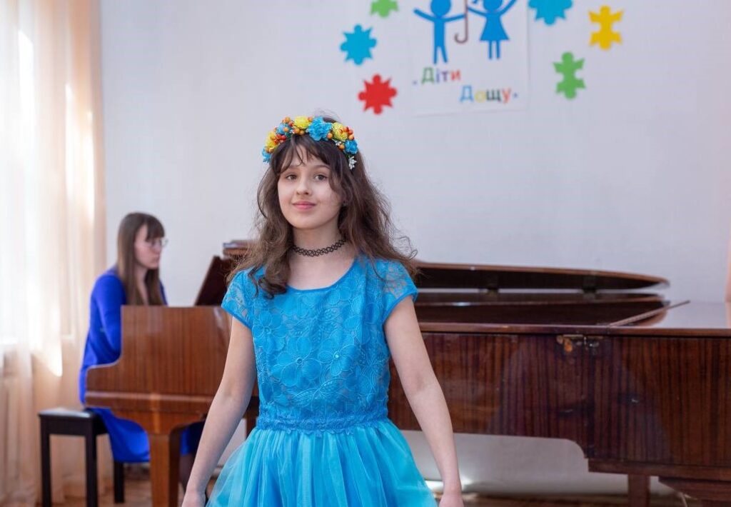 В Мистецькій школі №2 в Кам'янському відбувся концерт особливих вихованців - ФОТО