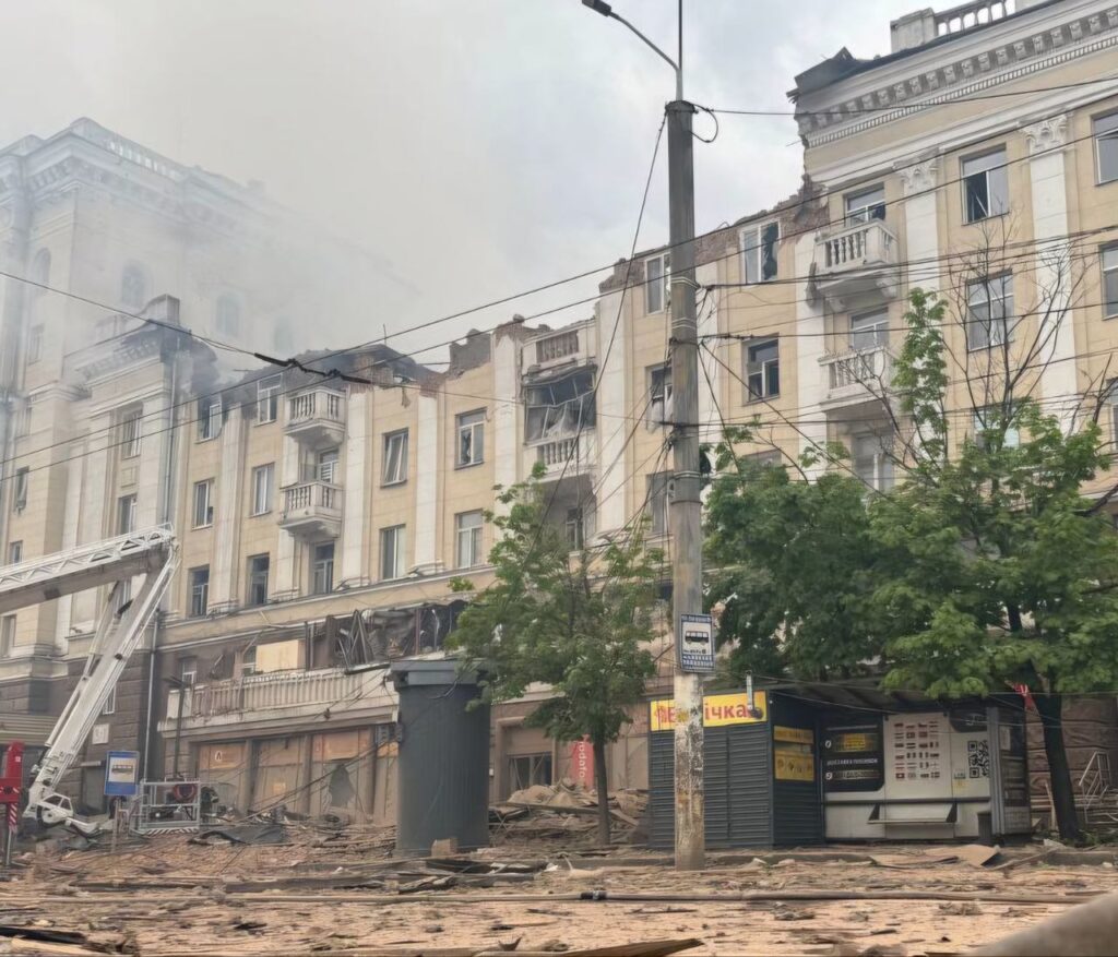 Дніпропетровщина пережила чергову масовану атаку: є загиблі та постраждалі - ФОТО