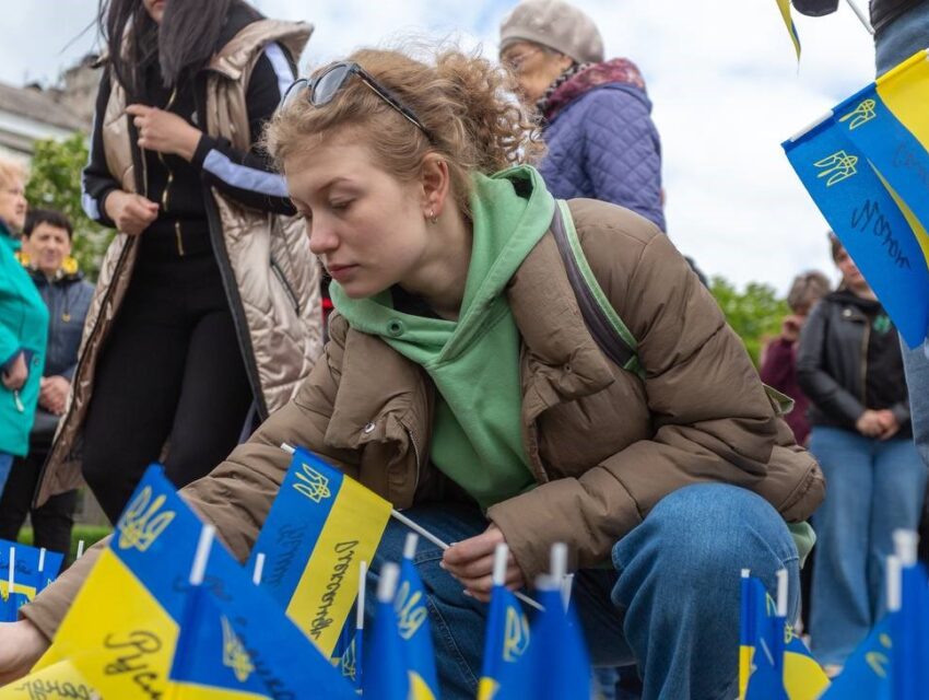 В Кам’янському відбулась акція «Місце пам’яті та єднання»
