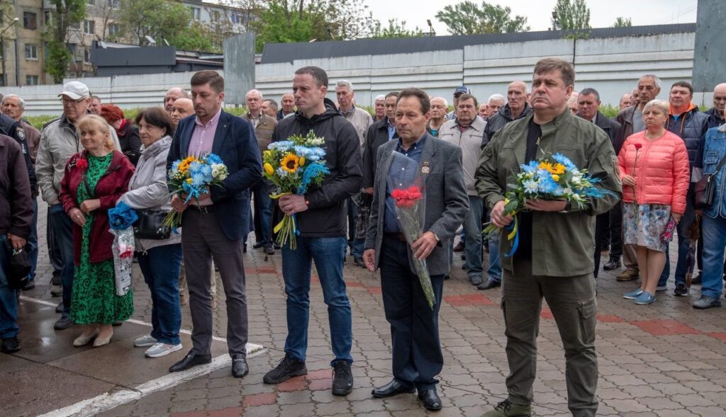 Сьогодні в Кам'янському згадували про страшну аварію на ЧАЕС та вшановували пам'ять тих, чиє життя вона забрала - ФОТО