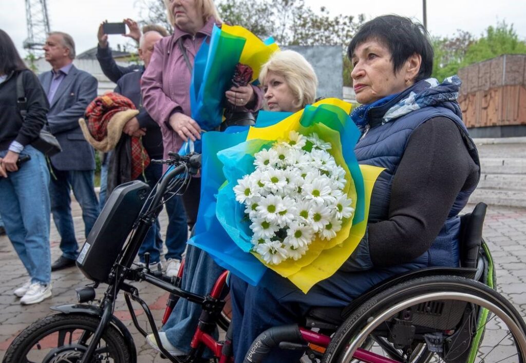 Сьогодні в Кам'янському згадували про страшну аварію на ЧАЕС та вшановували пам'ять тих, чиє життя вона забрала - ФОТО