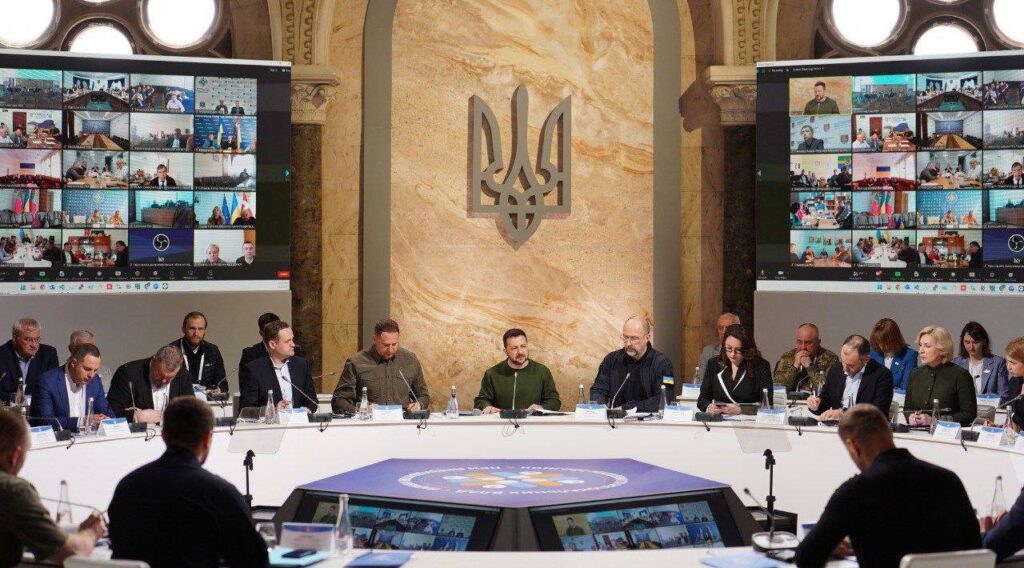 Мер Кам'янського взяв участь у Конгресі місцевих та регіональних рад при Президентові України - ФОТО