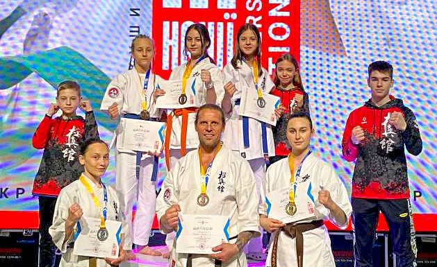 Кам`янчани посіли шість призових місць на першому чемпіонаті України з кіокушинкай карате 