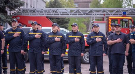 Сьогодні в Кам’янському з професійним святом вітали пожежників