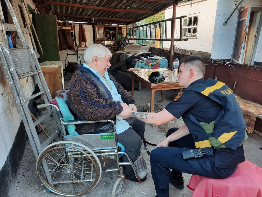 Вночі ворог атакував два райони Дніпропетровщини - ФОТО