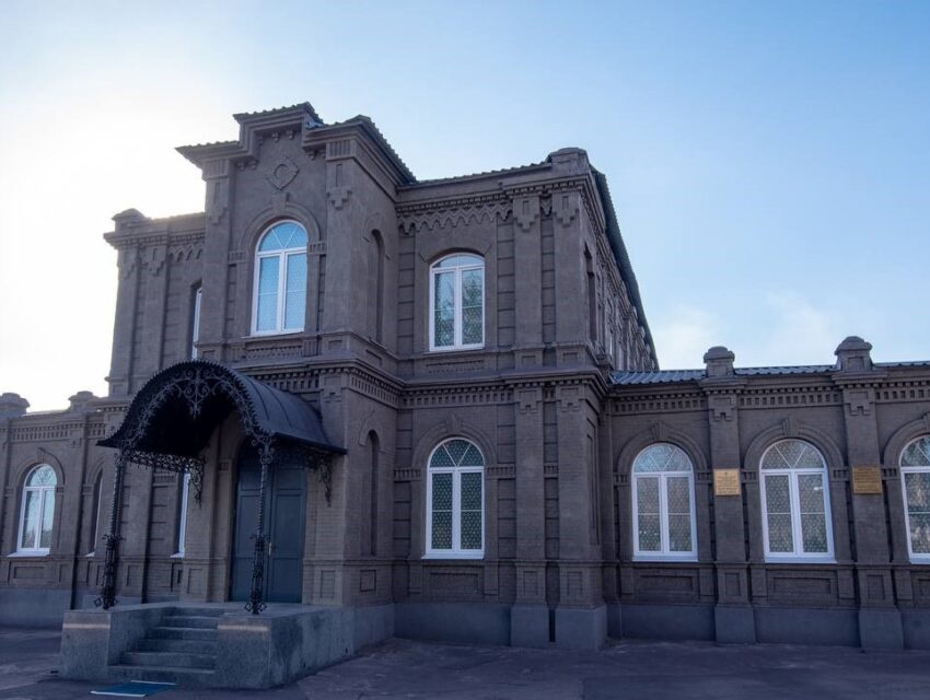 В Театрі ляльок у Кам’янському завершили облаштування укриття